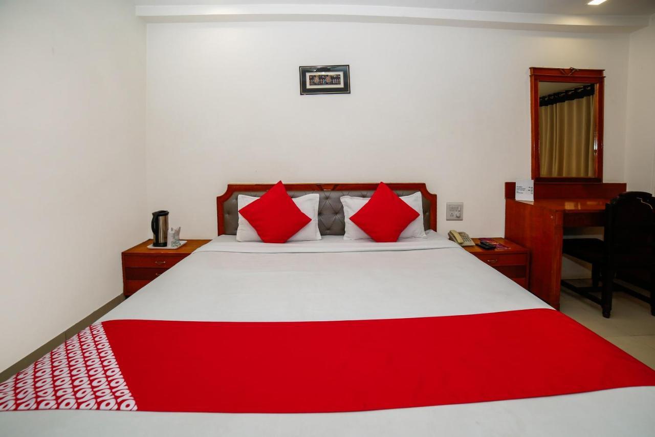 גוואליור Hotel Shelter מראה חיצוני תמונה