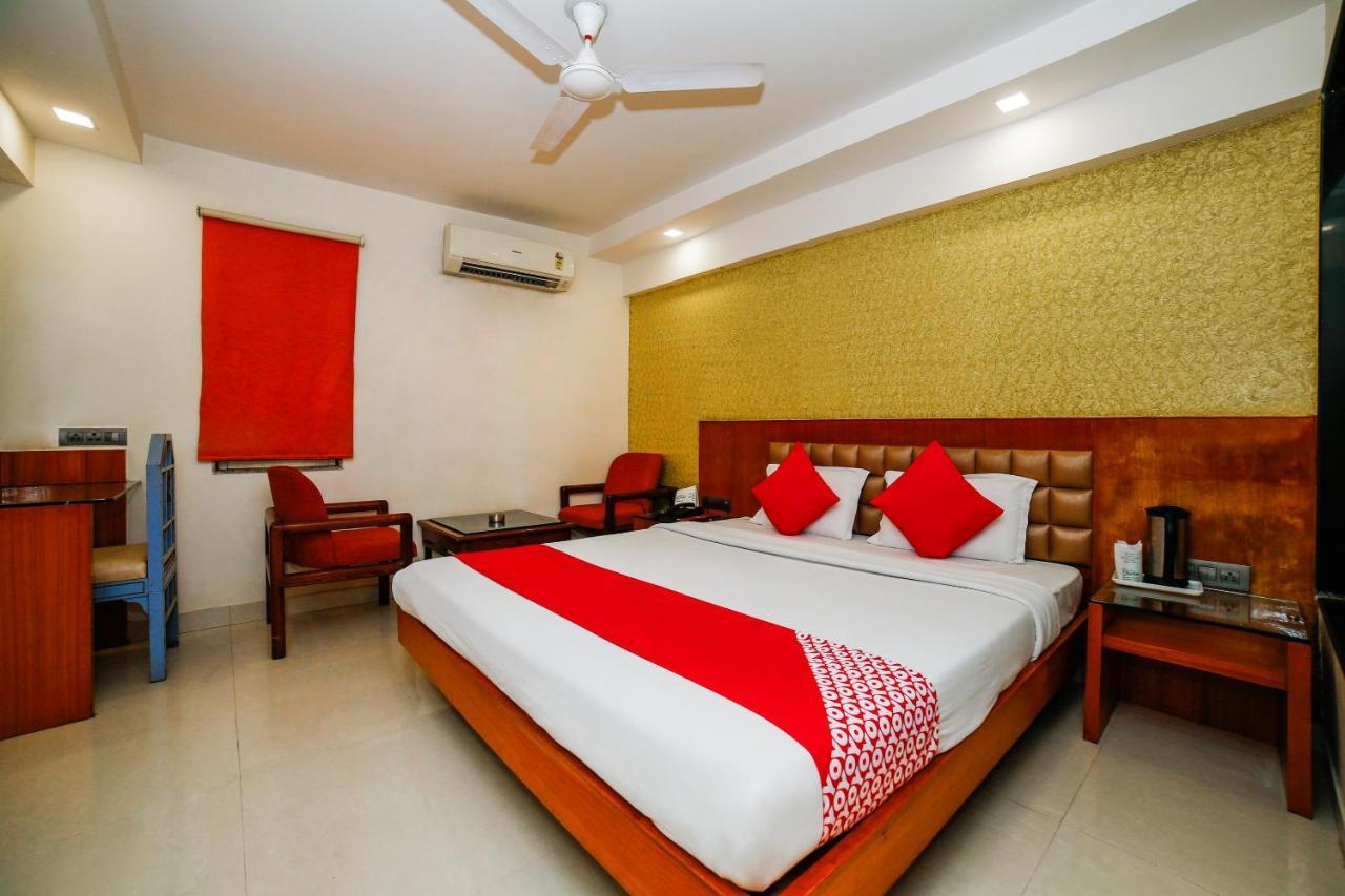 גוואליור Hotel Shelter מראה חיצוני תמונה