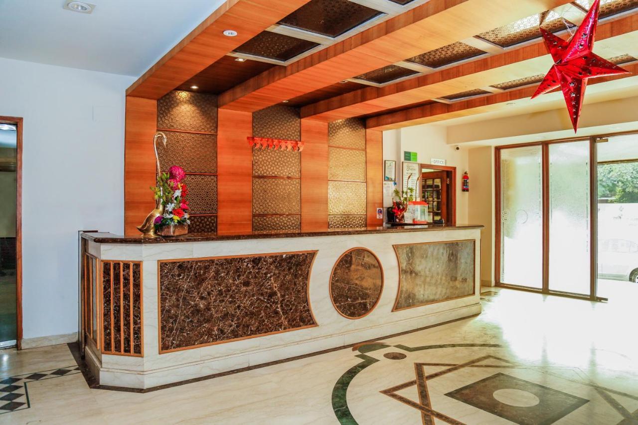 גוואליור Hotel Shelter מראה חיצוני תמונה