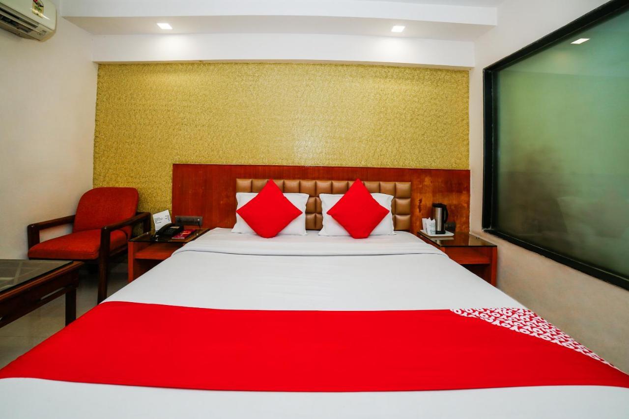 גוואליור Hotel Shelter מראה חיצוני תמונה