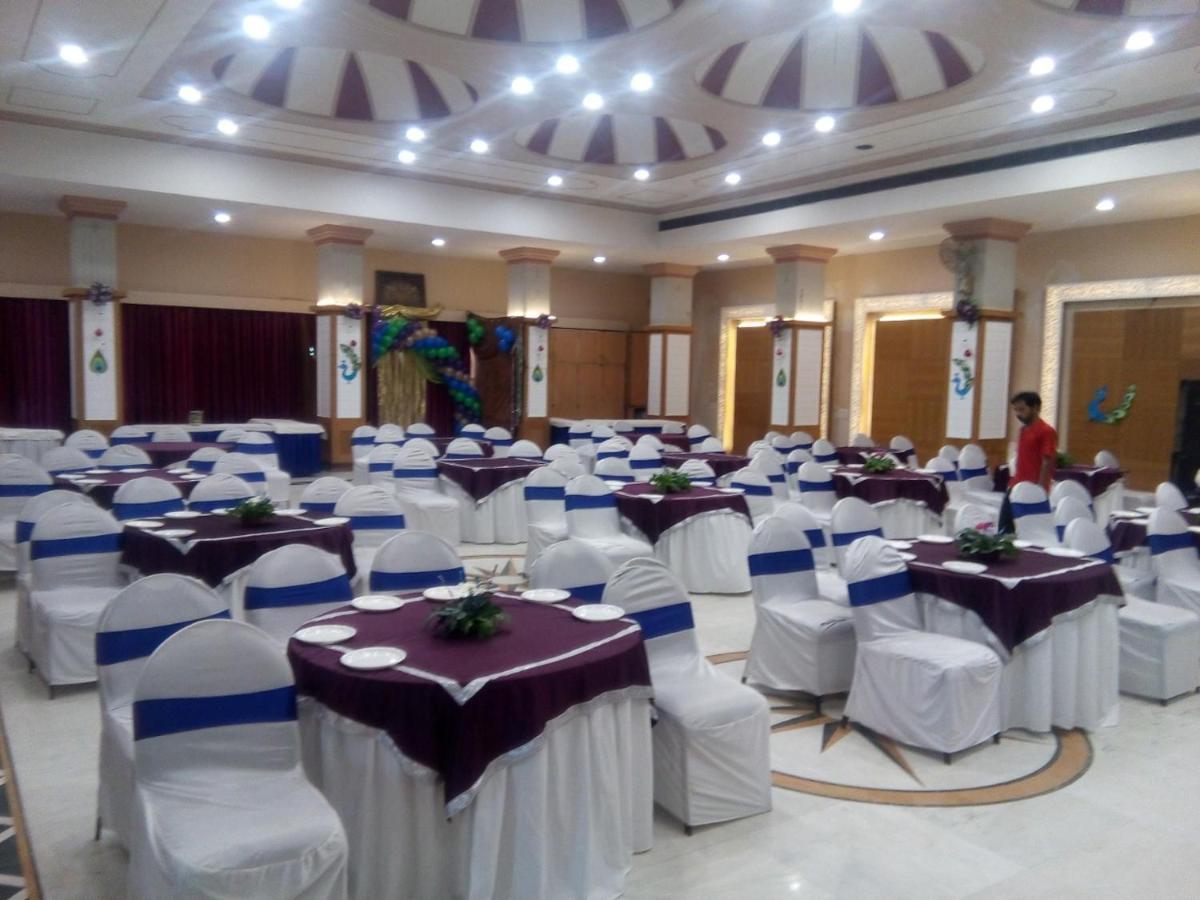 גוואליור Hotel Shelter מראה חיצוני תמונה