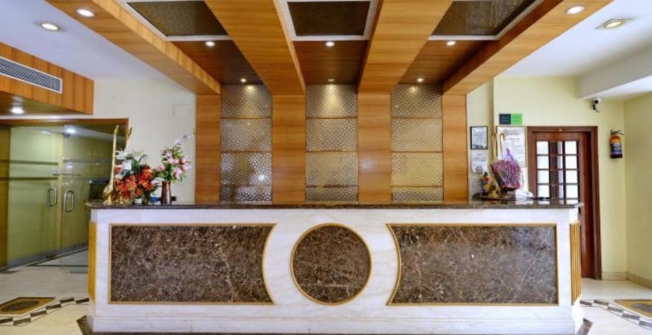 גוואליור Hotel Shelter מראה חיצוני תמונה